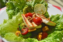 Grilled Paneer Salad Recipe